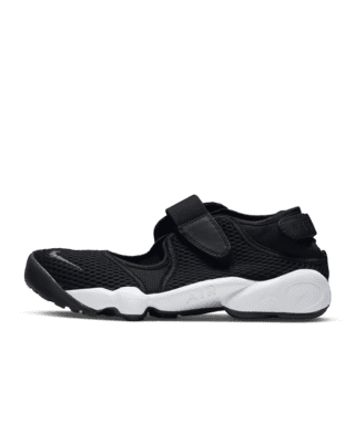 Nike air rift mens footlocker hotsell